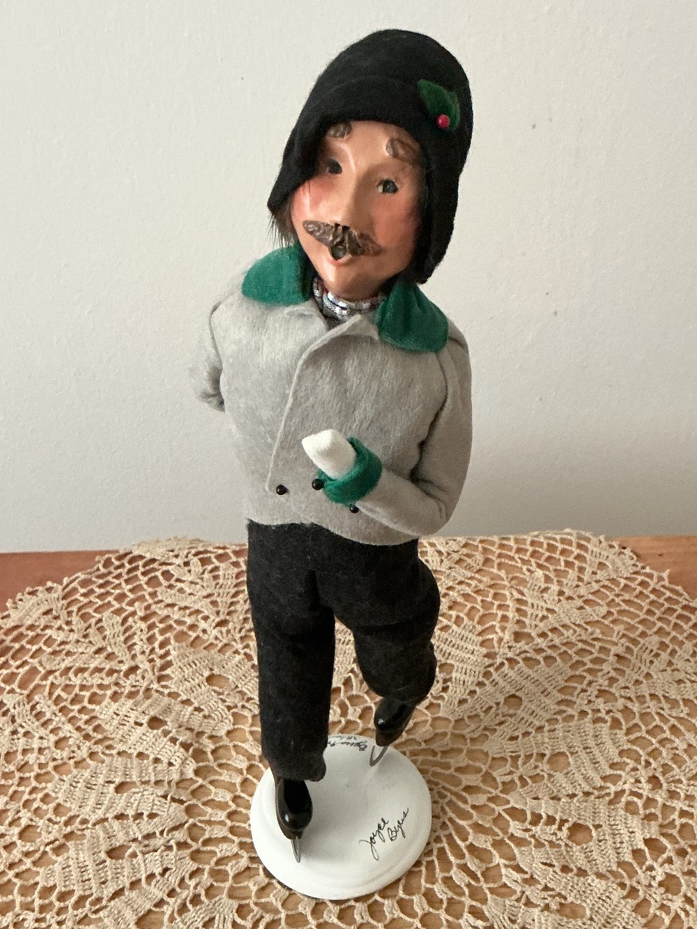 1994 #38/100 “Signed” Byers Choice Gentlemen Skater